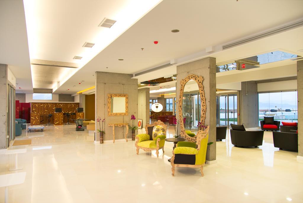 Buca Beach Resort Мессиния Экстерьер фото