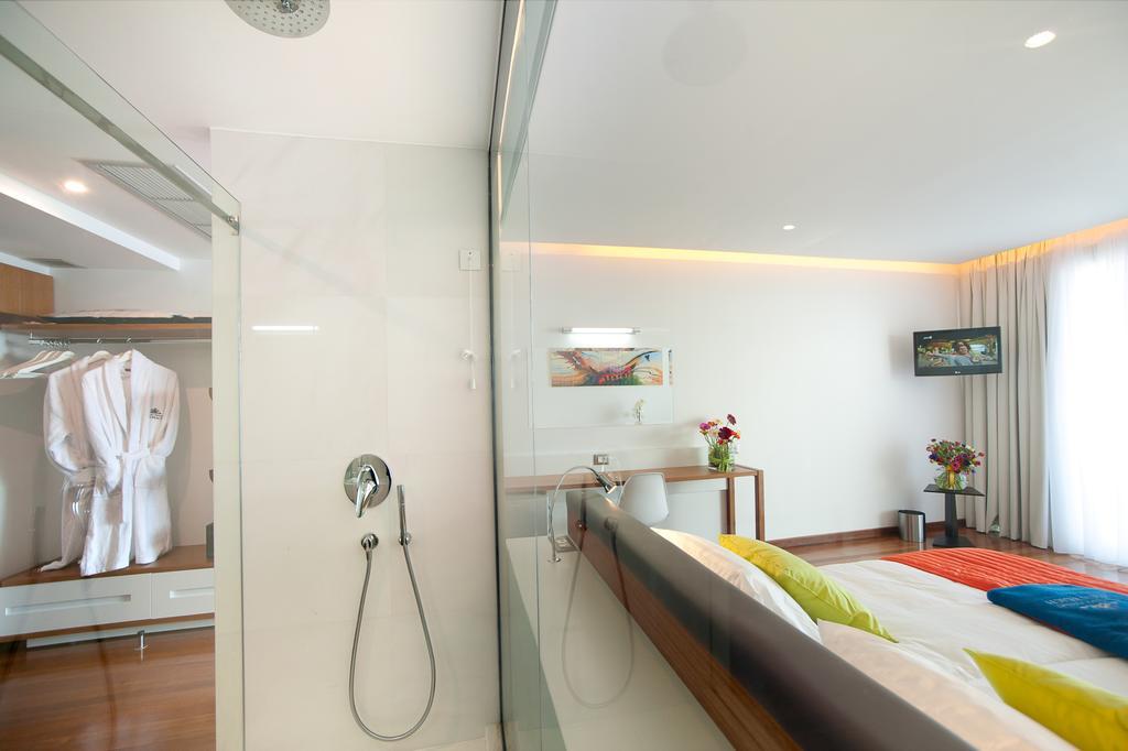 Buca Beach Resort Мессиния Номер фото