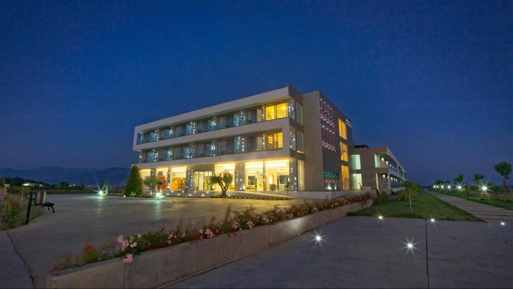 Buca Beach Resort Мессиния Номер фото